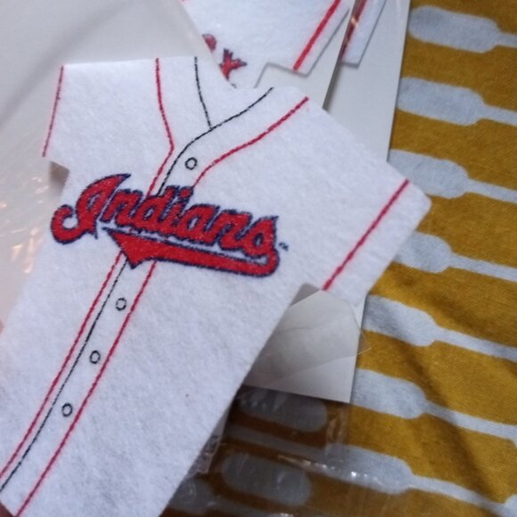 1200 x Baseball Team MBL Art Craft Supplies Toronto Bluejays New York Yankees - Picture 3 of 4